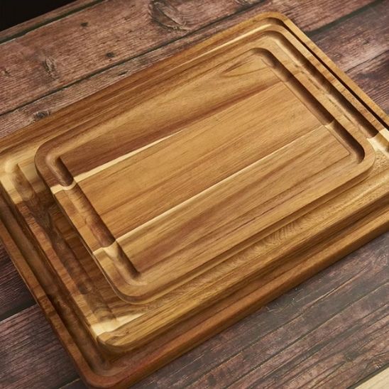 Planche-a-découper-en-bois-massif-acacia