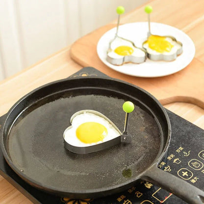 Emporte pièces | pour oeufs - EggShaper - Cuisine Cadeau