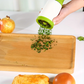 hachoir-a-fines-herbes-pour-cuisine