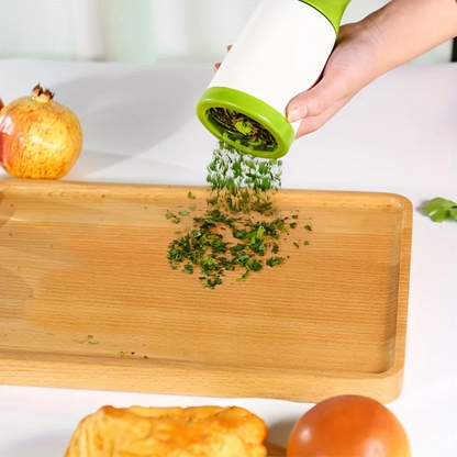 hachoir-a-fines-herbes-pour-cuisine